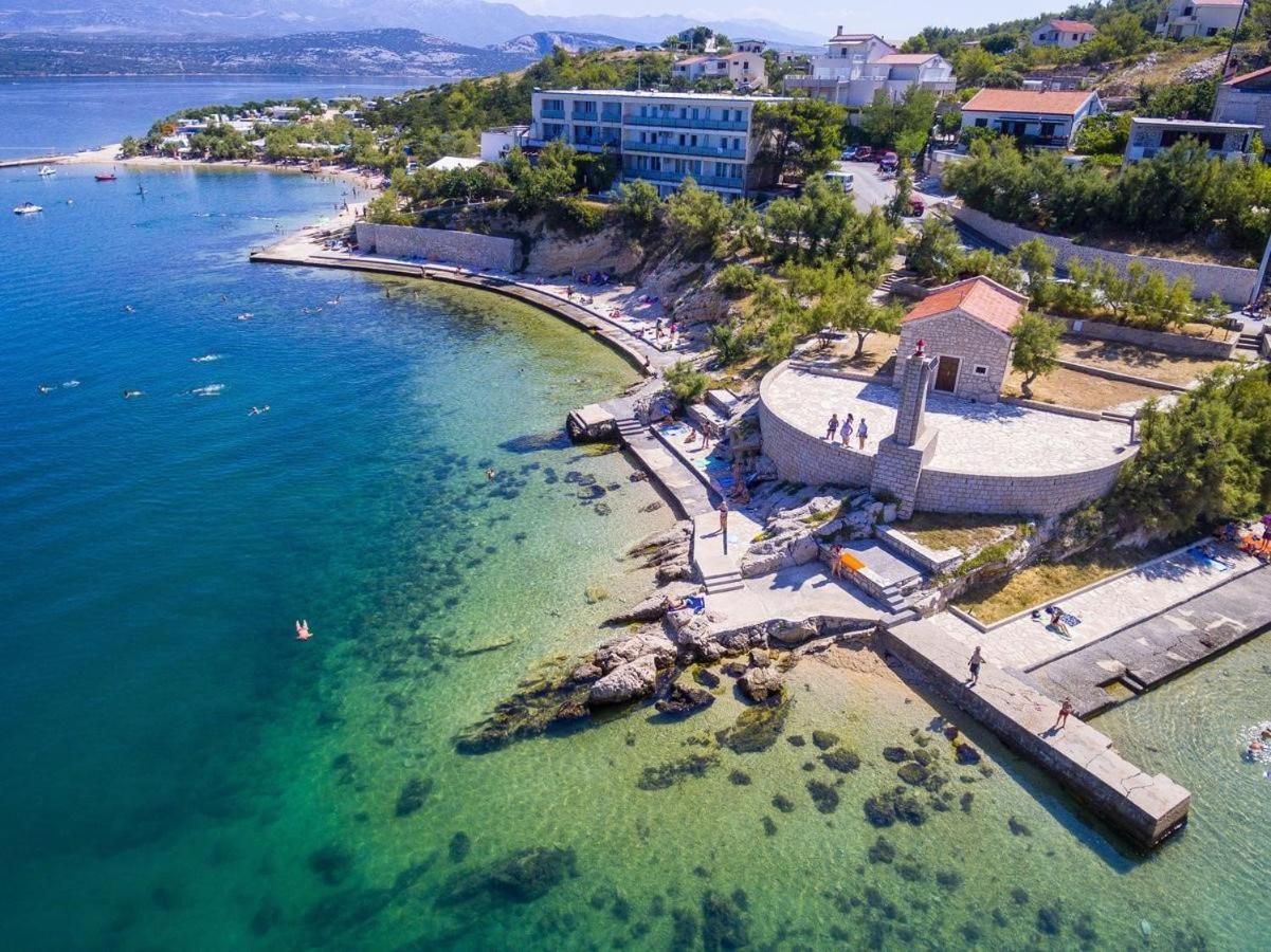 Hotel Rooms Roccia Novigrad  Exteriör bild