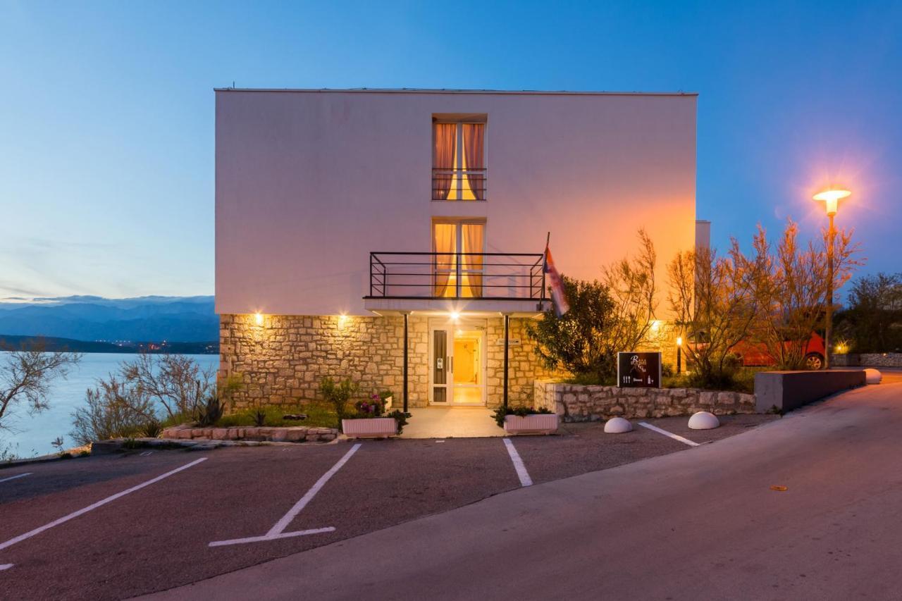 Hotel Rooms Roccia Novigrad  Exteriör bild