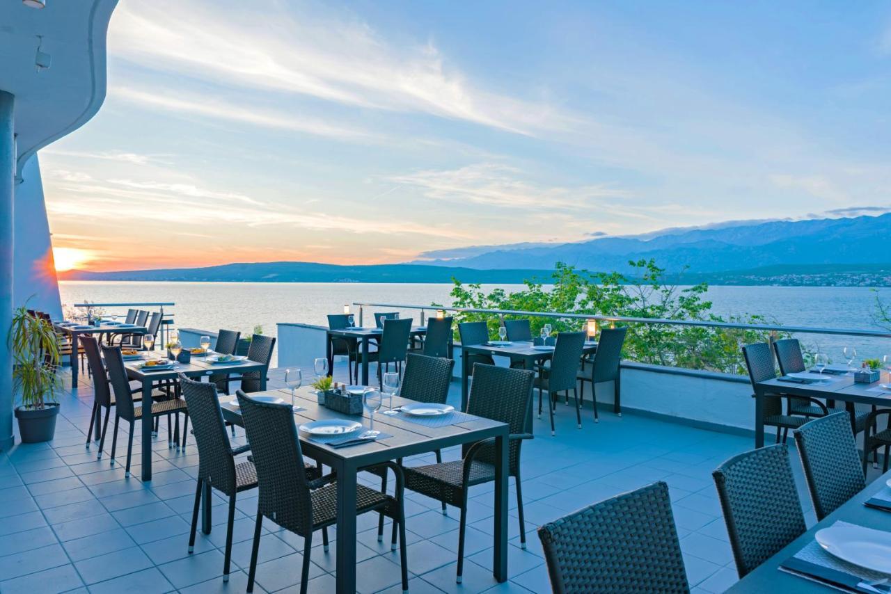 Hotel Rooms Roccia Novigrad  Exteriör bild