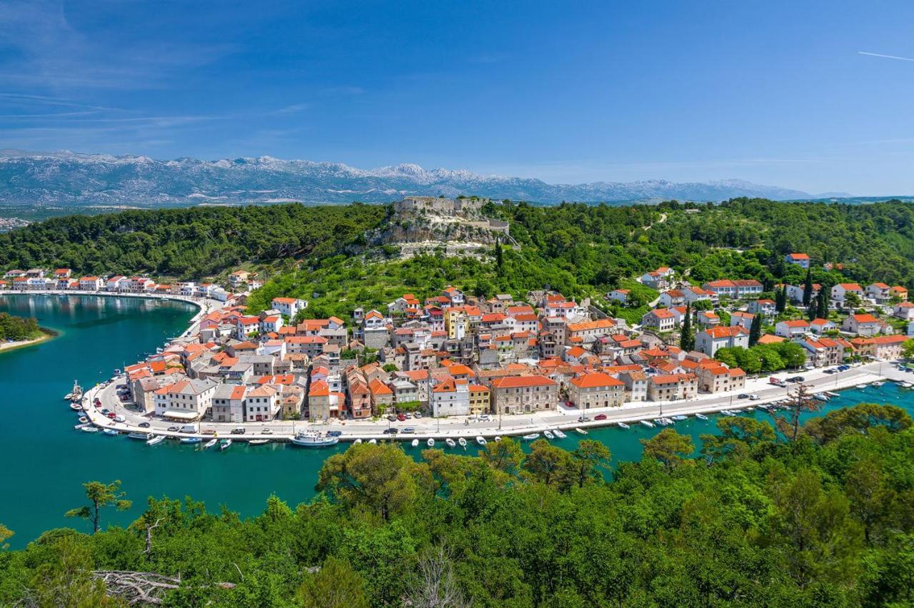 Hotel Rooms Roccia Novigrad  Exteriör bild